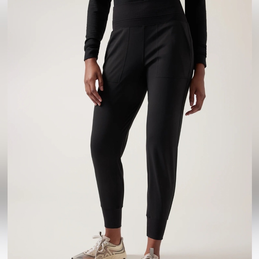 Athleta Venice Jogger Black Size XL